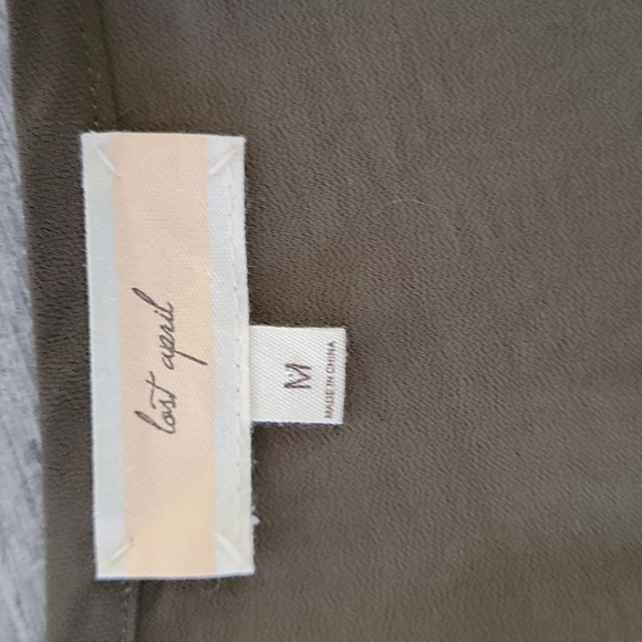 Last April Blouse - Picture 2 of 2